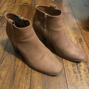 Womens Nautica Brown Ankle Boots